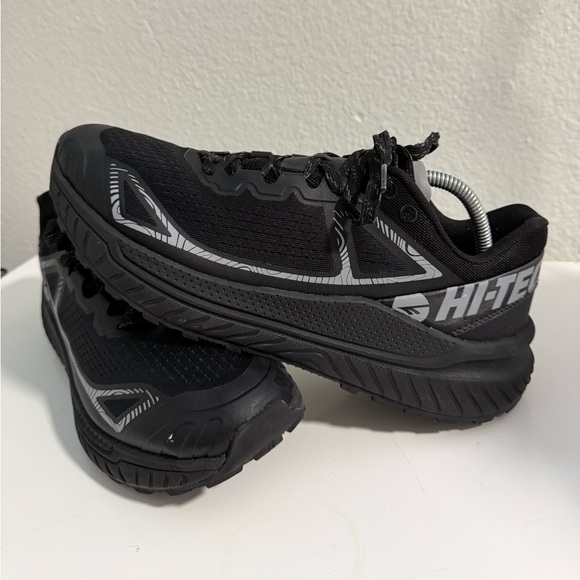 Hi-Tec Men's Black and Silver Athletic Shoes - Picture 2 of 8